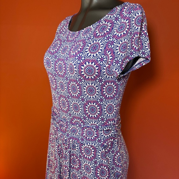 Boden Medallion Pattern Midi Dress - Picture 3 of 9